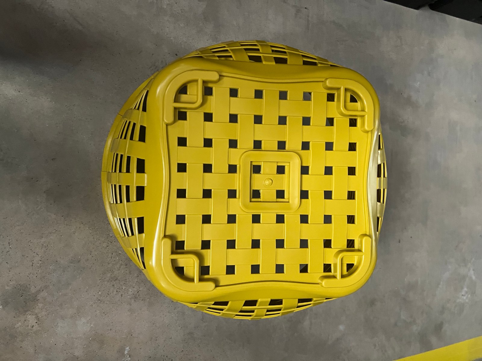 Durian Harvesting Plastic Crate 660x460mm Yellow